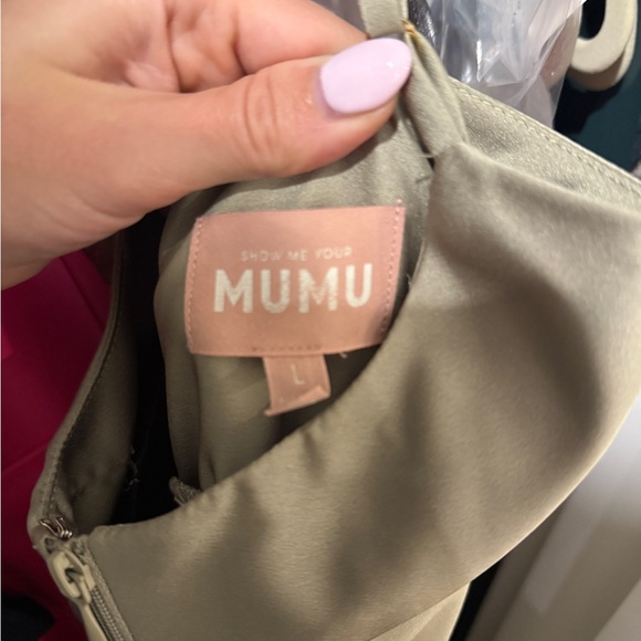 Elegant Olive Green Maxi Dress - Picture 4 of 6